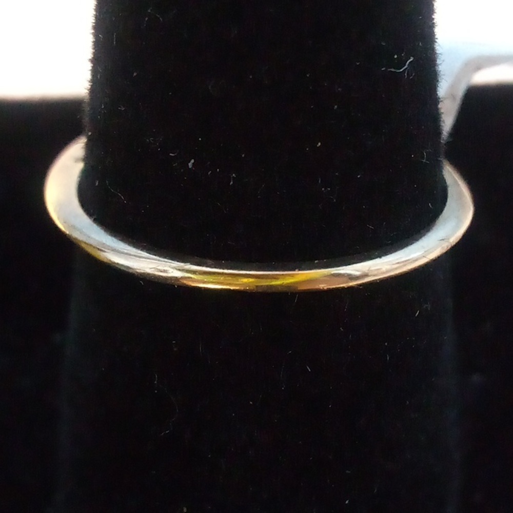 Ring - Picture 4 of 4